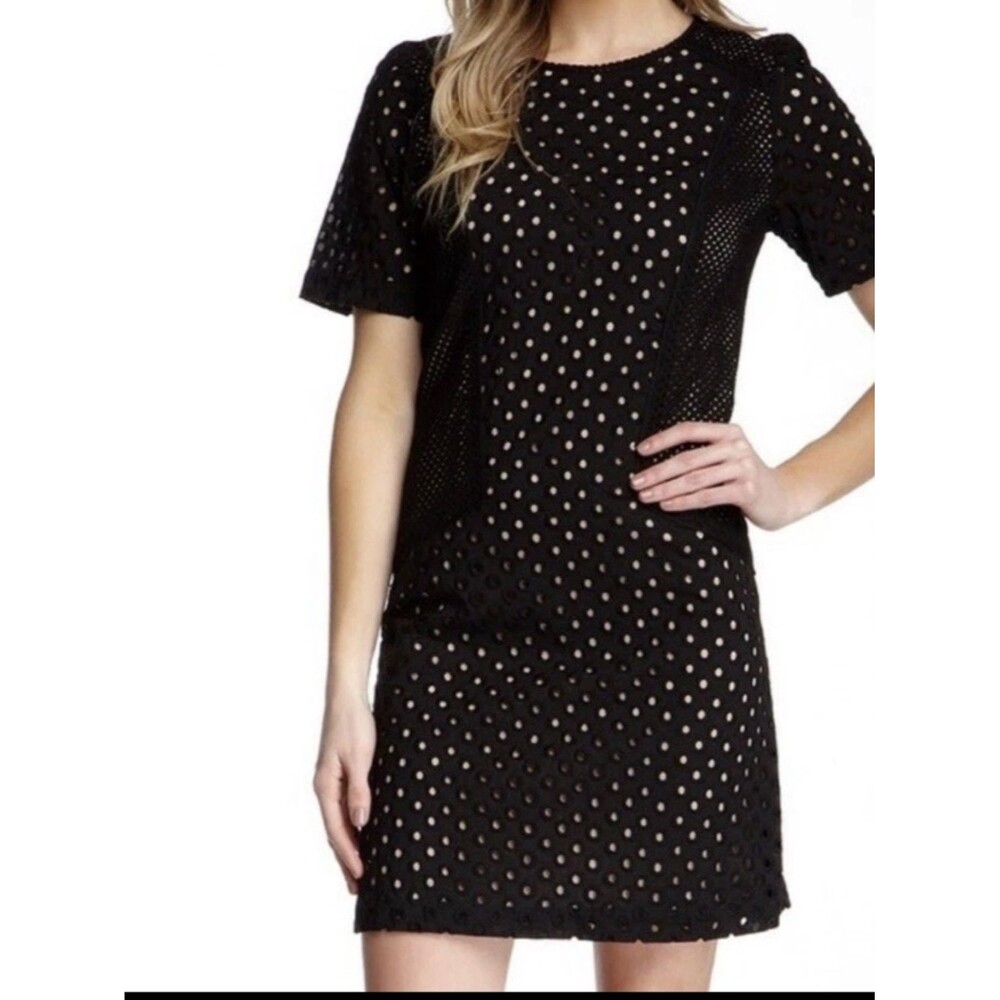 NWT  Trina Turk Black Marquise Eyelet Lace Dress Size 12